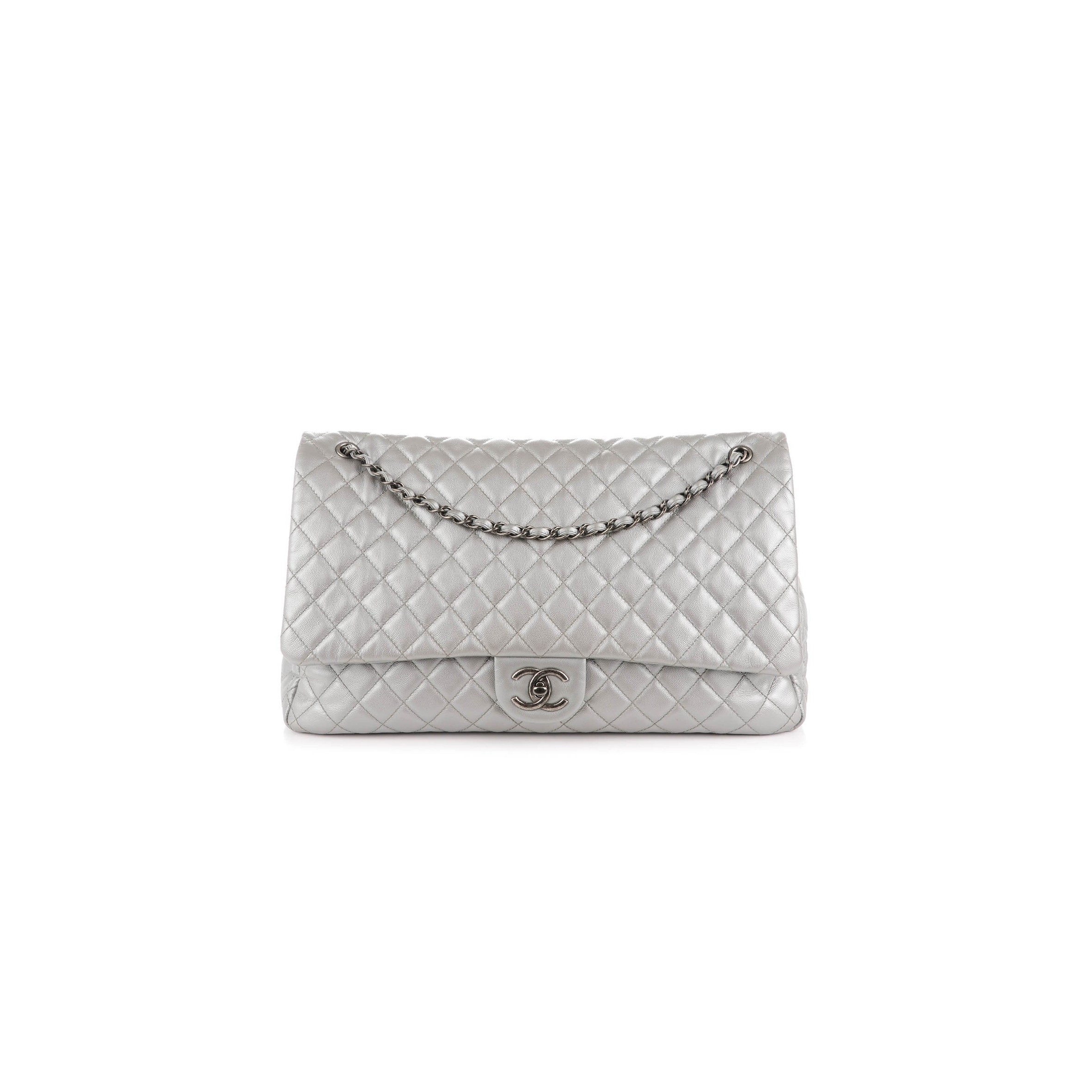 CHANEL CALFSKIN XXL TRAVEL FLAP BAG SILVER (46*28*15cm)